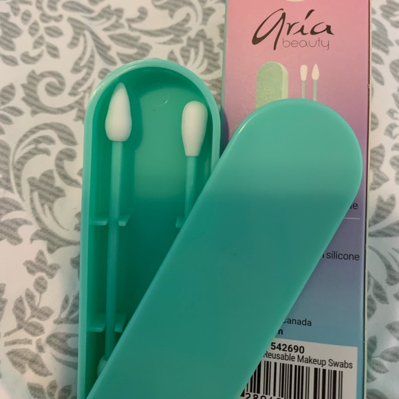 NWT Aria Beauty Reusable Makeup Swabs - Picture 3 of 13